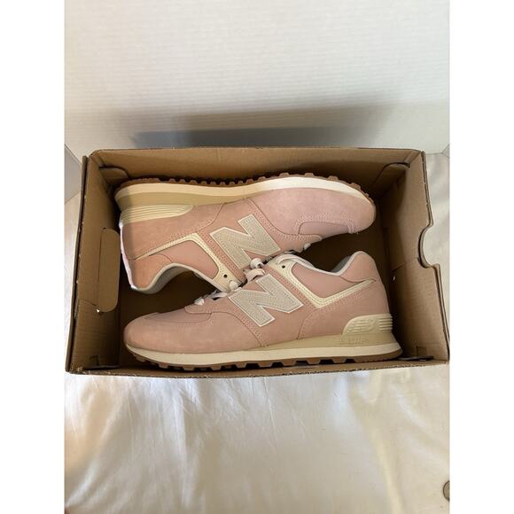 New Balance 574 Sneakers Pink Grey Suede Retro Running Shoes WN Sz 11 Brand New - Picture 14 of 15